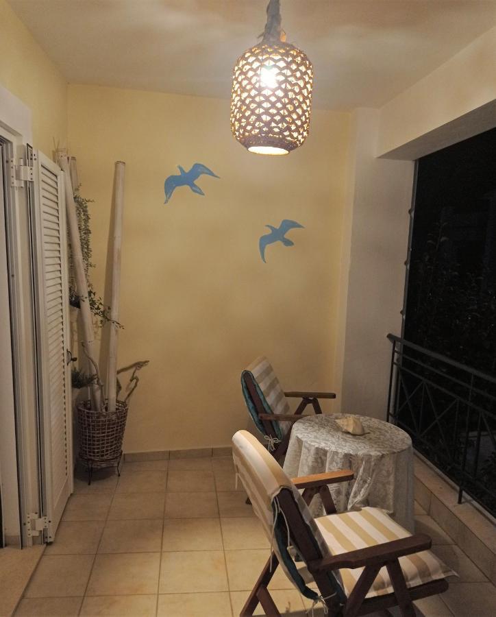 G Apartment In Ajía Effimía Kültér fotó